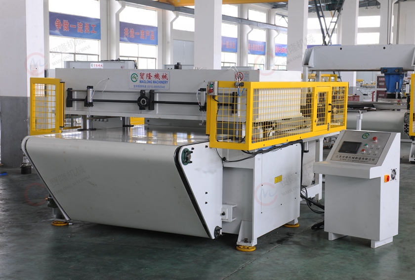 赤峰汽车内饰件门把手成型裁断机