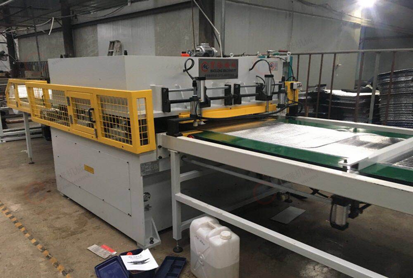 德阳汽车遮阳板一次成型液压机