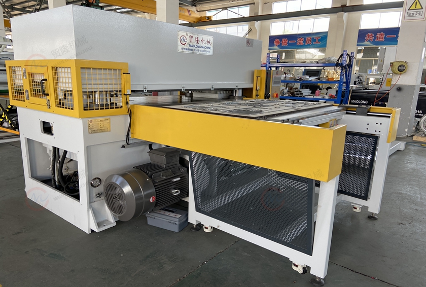 湖北单工位自动送料裁断机