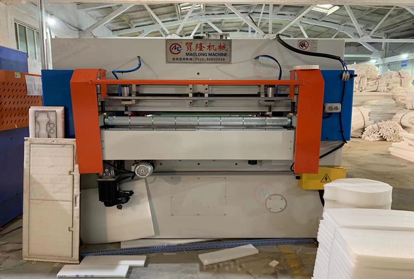 德阳珍珠棉自动送料裁断机