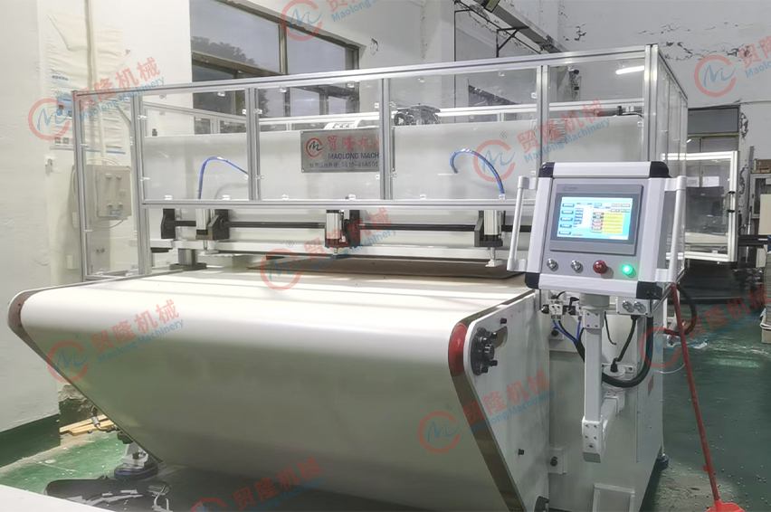 德阳输送带式全自动裁断机