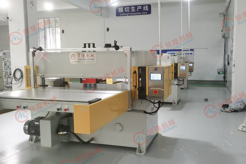 德阳汽车座椅方向盘无纺布加热垫模切机