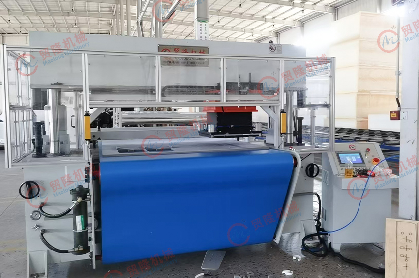 赤峰汽车内饰海绵成型裁切机