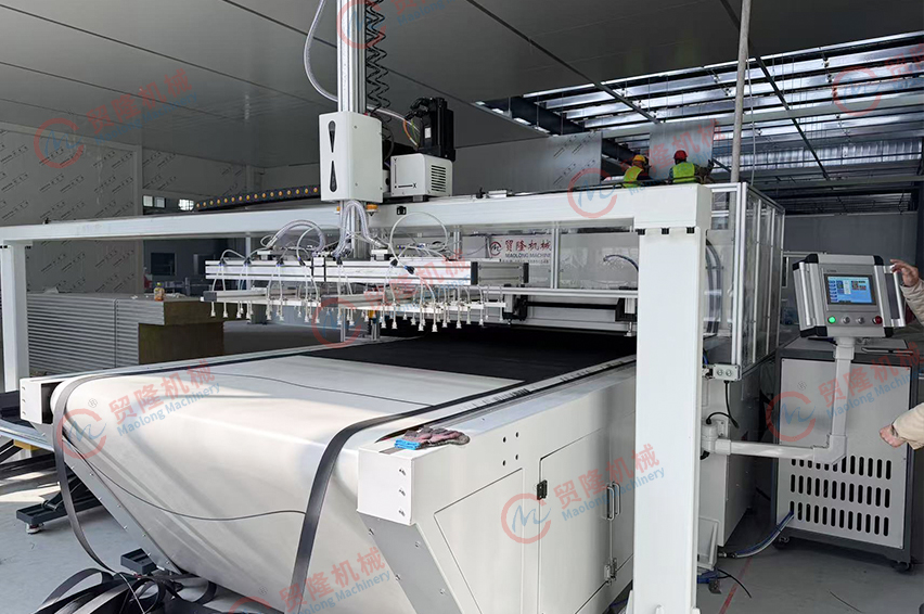 德阳气凝胶毡预氧丝毡全自动裁切机