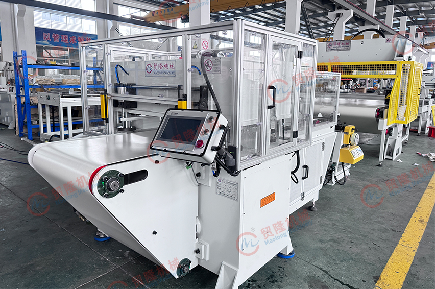 德阳PE膜输送带式液压裁断机