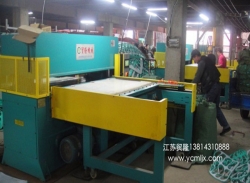 全自动裁断机 全自动裁断机